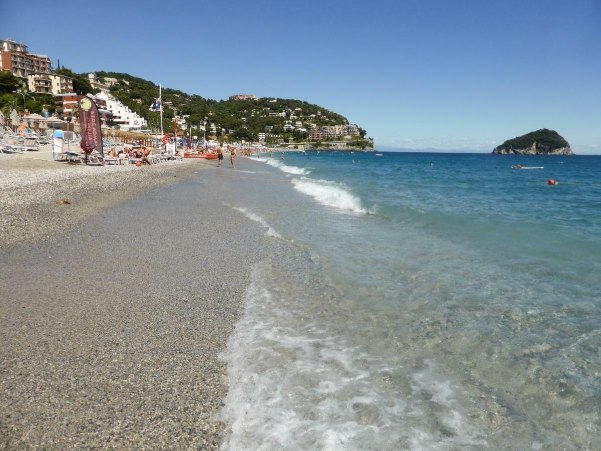 Soqquadro Art&Relax - Spotorno Διαμέρισμα Εξωτερικό φωτογραφία